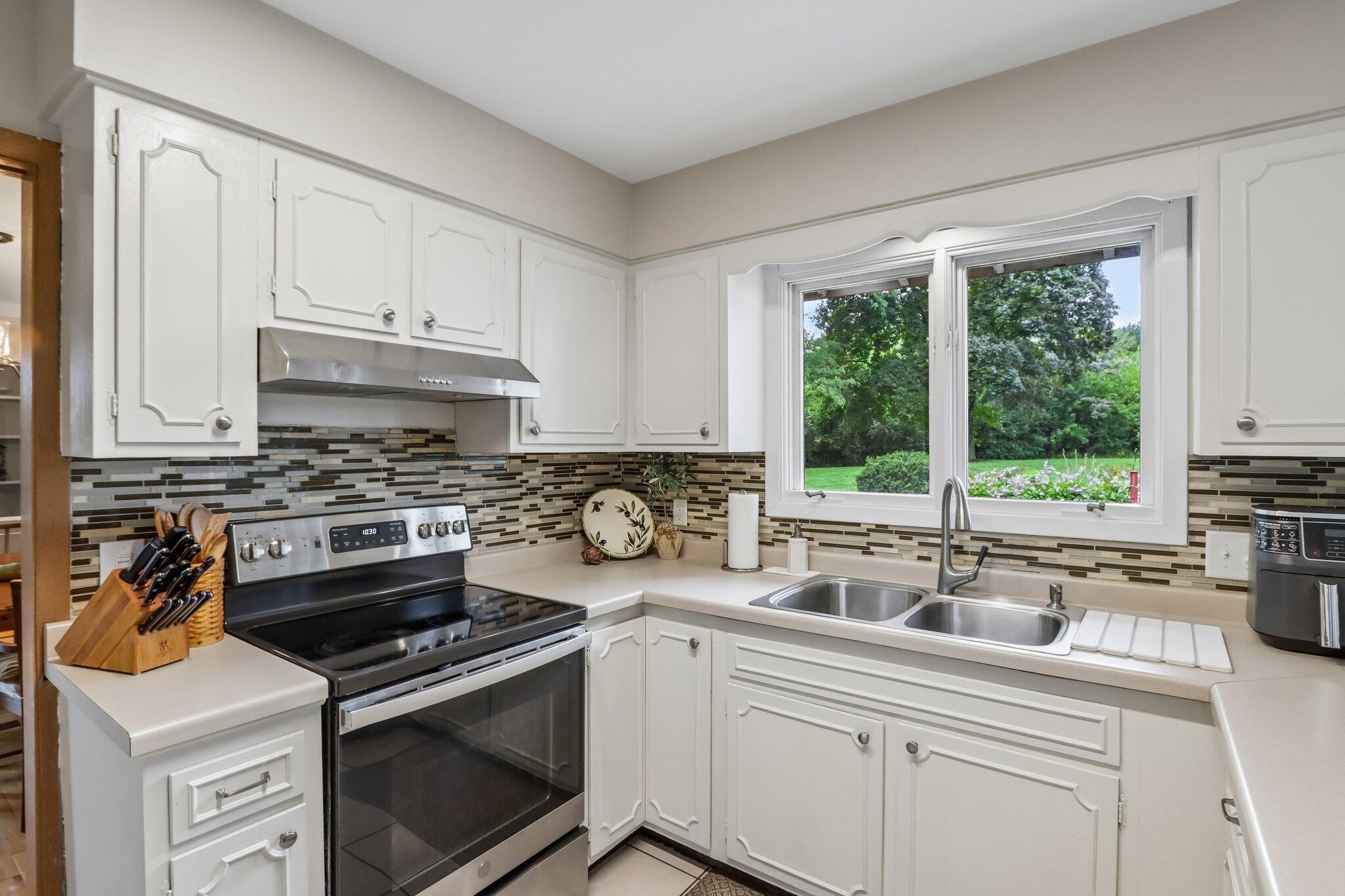 W7255 Weber Road Milford, WI 53551 - Photo 25 of 63 24