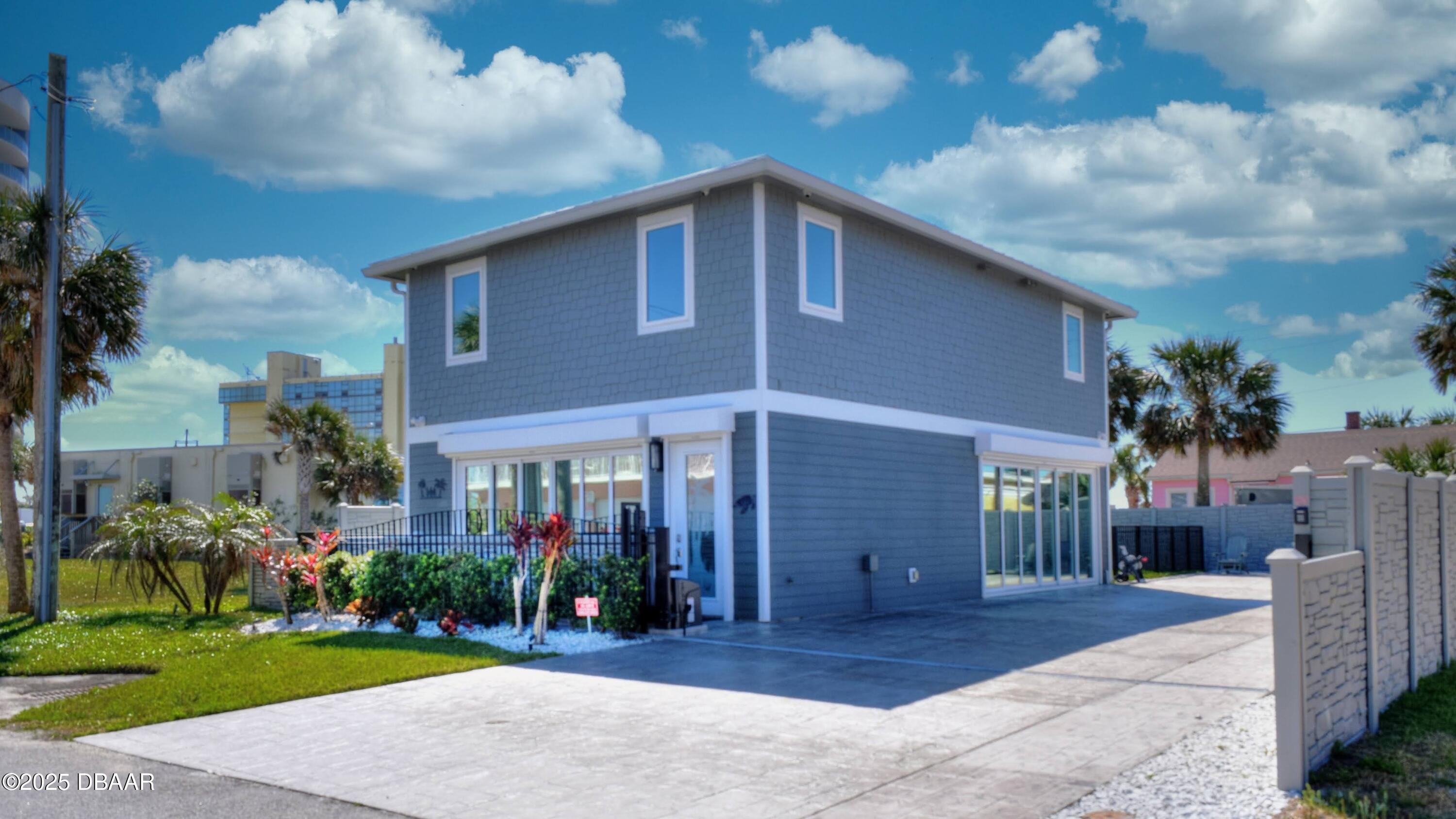 144 Frazar Road Daytona Beach, FL 32118 - Photo 3 of 74 DSC_2227-144 FrazarAnd2more_InPixio