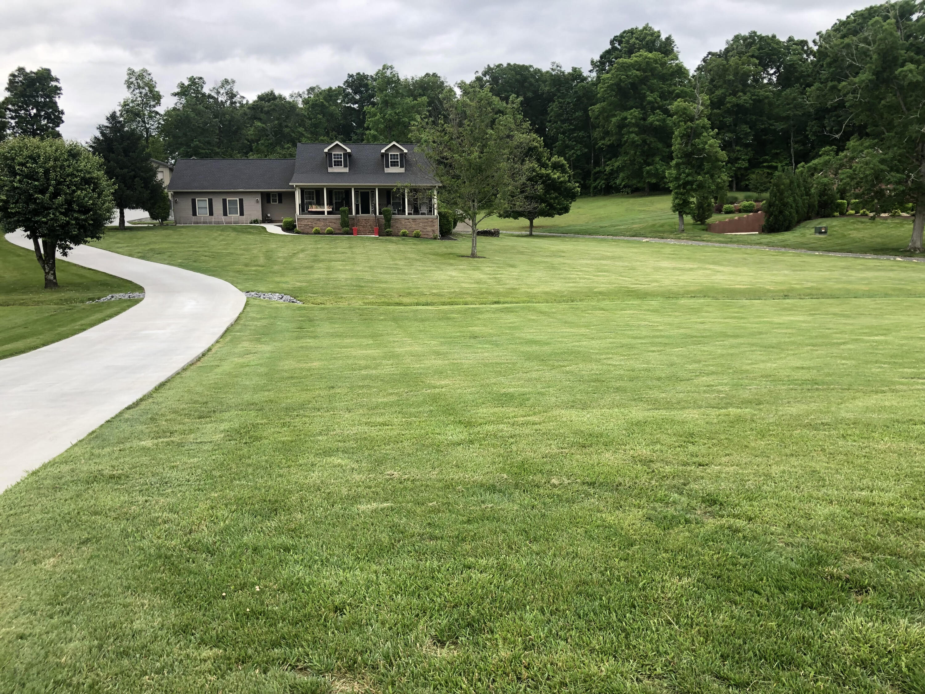 139 County Road 726 Riceville, TN 37370 - Photo 2 of 35 Green front