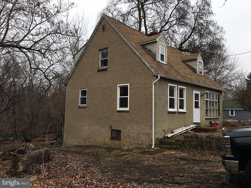 176 Horsham Road Horsham, PA 19044 - Photo 3 of 7 Gallery Image 3