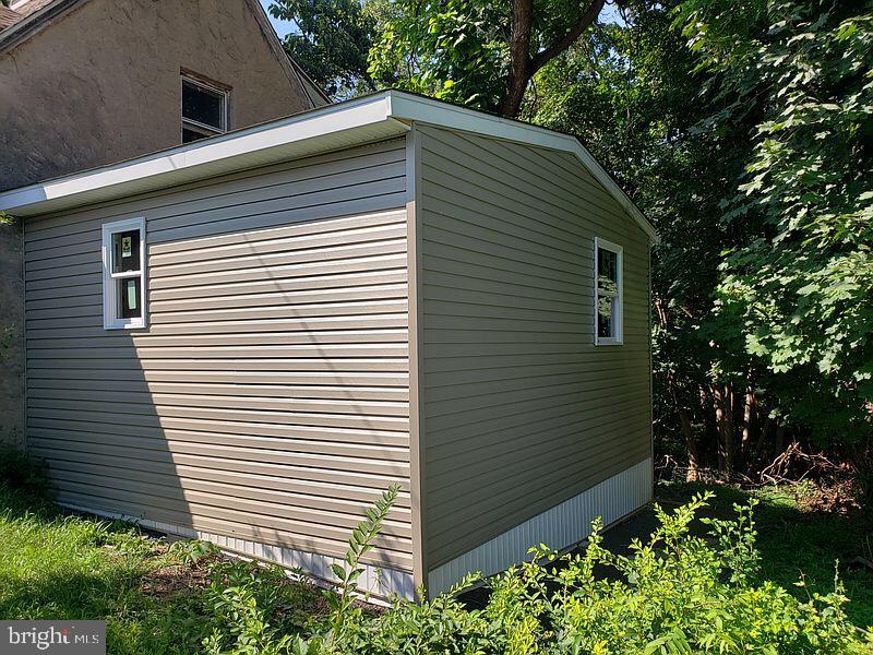 176 Horsham Road Horsham, PA 19044 - Photo 4 of 7 Gallery Image 4