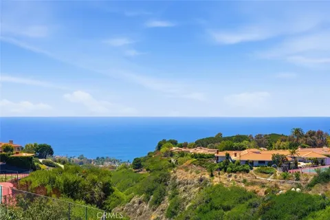 $6,798,000 | 1409 Vía Fernandez, Palos Verdes Estates, CA 90274