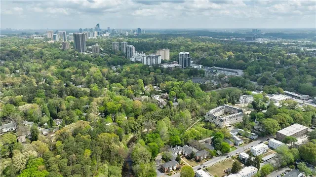 a road view with a yard