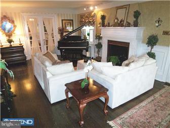 8221 Manor Road Elkins Park, PA 19027 - Photo 2 of 12 Living Room