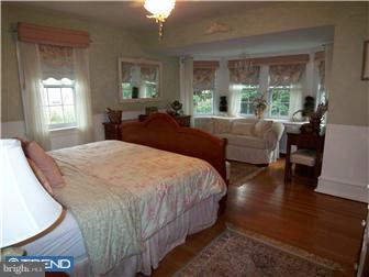 8221 Manor Road Elkins Park, PA 19027 - Photo 7 of 12 Bedroom - Main