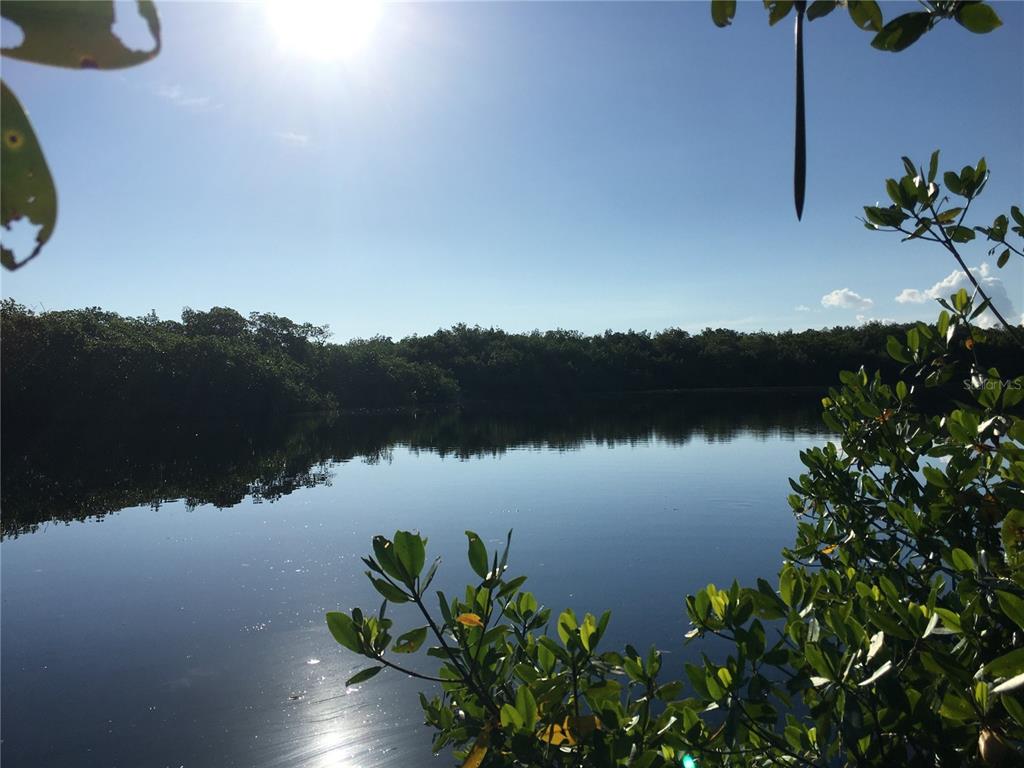 201 East Bay Heights Road Englewood, FL 34223 - Photo 2 of 10