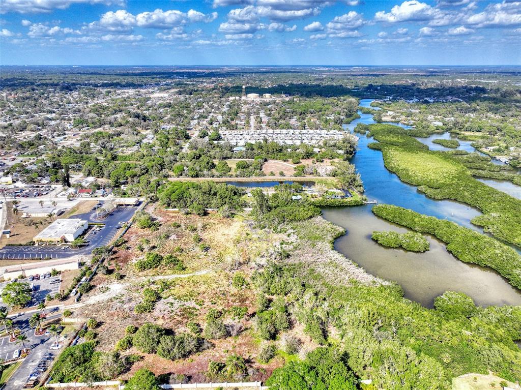 201 East Bay Heights Road Englewood, FL 34223 - Photo 9 of 10