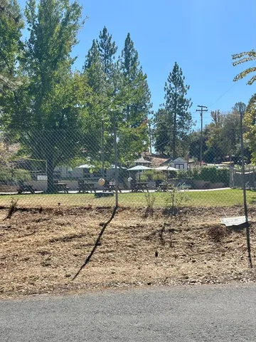 $30,000 | 137 Deerhaven Drive, Tuolumne, CA 95379