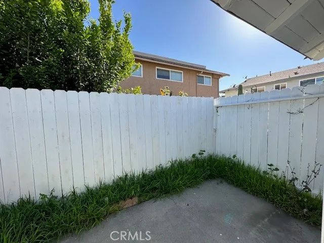 $3,500 | 17061 Grove Circle, Unit A, Huntington Beach, CA 92647