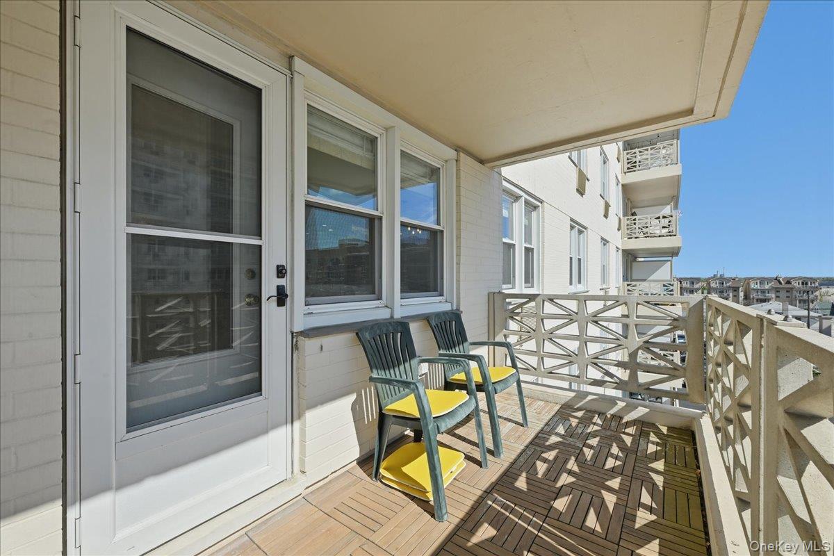 430 Shore Road, Unit 4G Long Beach, NY 11561 - Photo 28 of 36