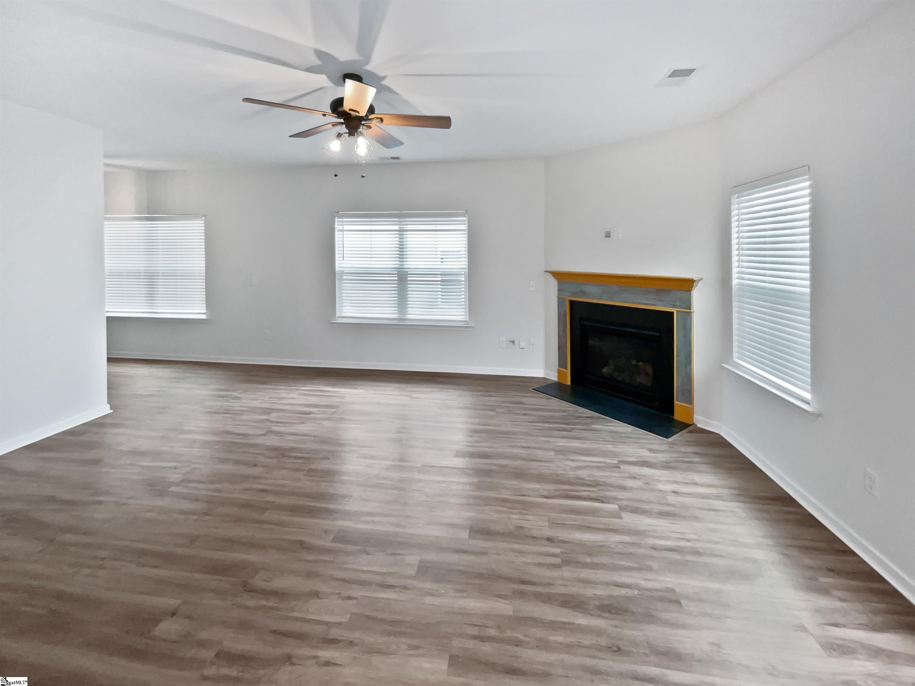 26 Jannison Road Boiling Springs, SC 29316 - Photo 3 of 29 Gallery Image 3