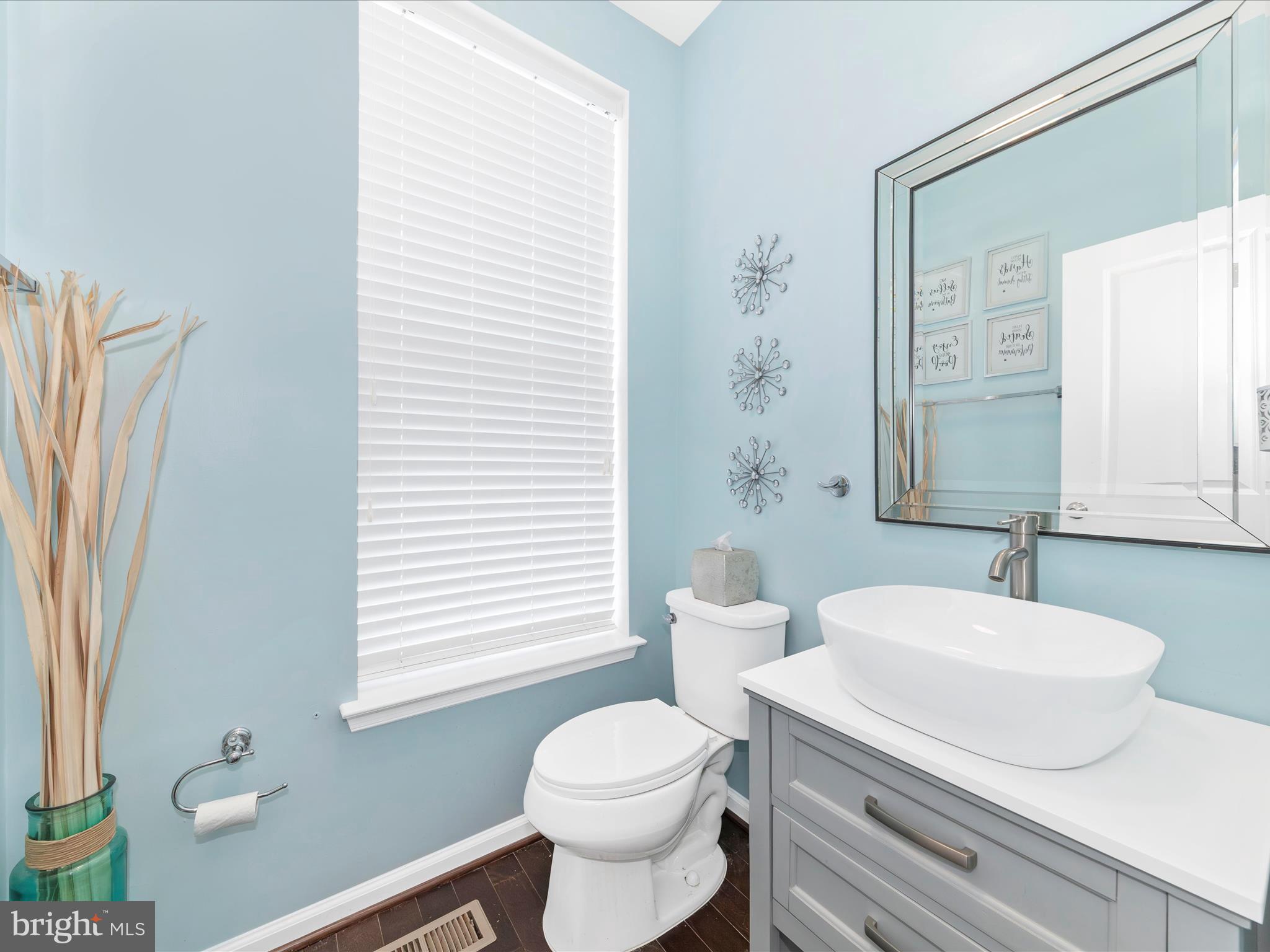 8428 Pine Bluff Road Frederick, MD 21704 - Photo 19 of 58 Powder Room