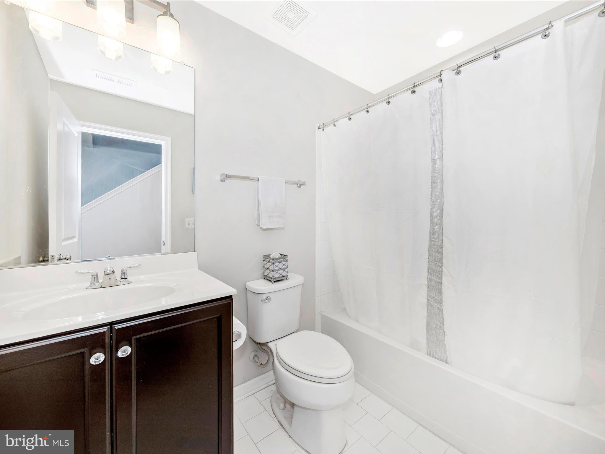 8428 Pine Bluff Road Frederick, MD 21704 - Photo 6 of 58 Lower Bath