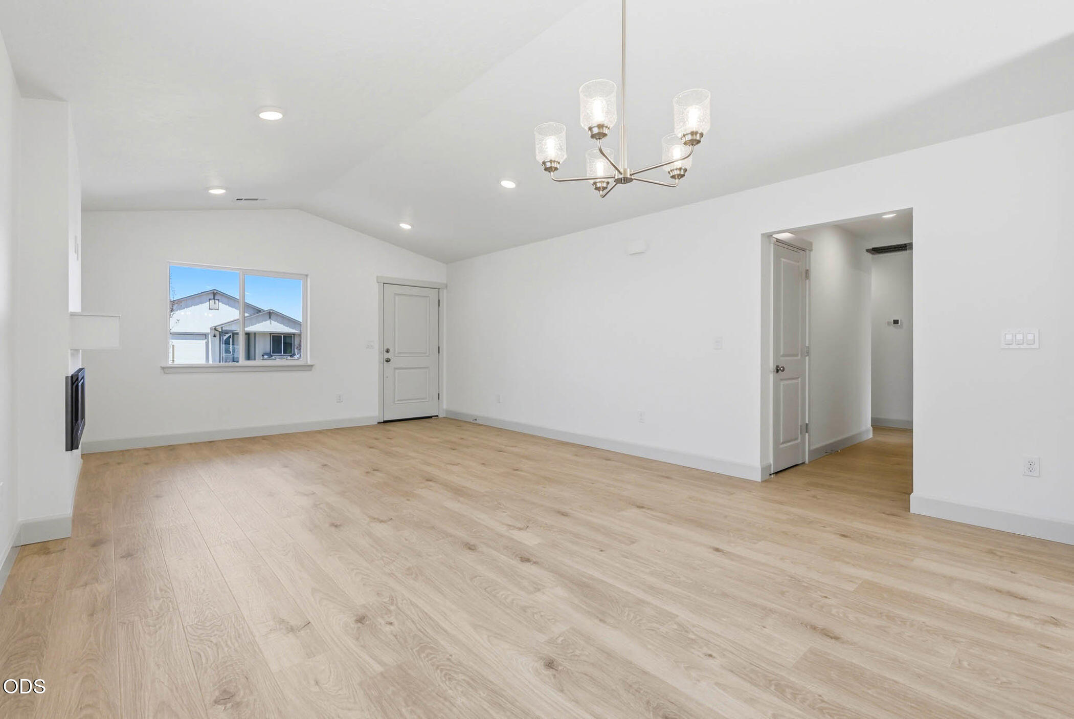 1134 Fairway Road, Unit 150 Madras, OR 97741 - Photo 4 of 15