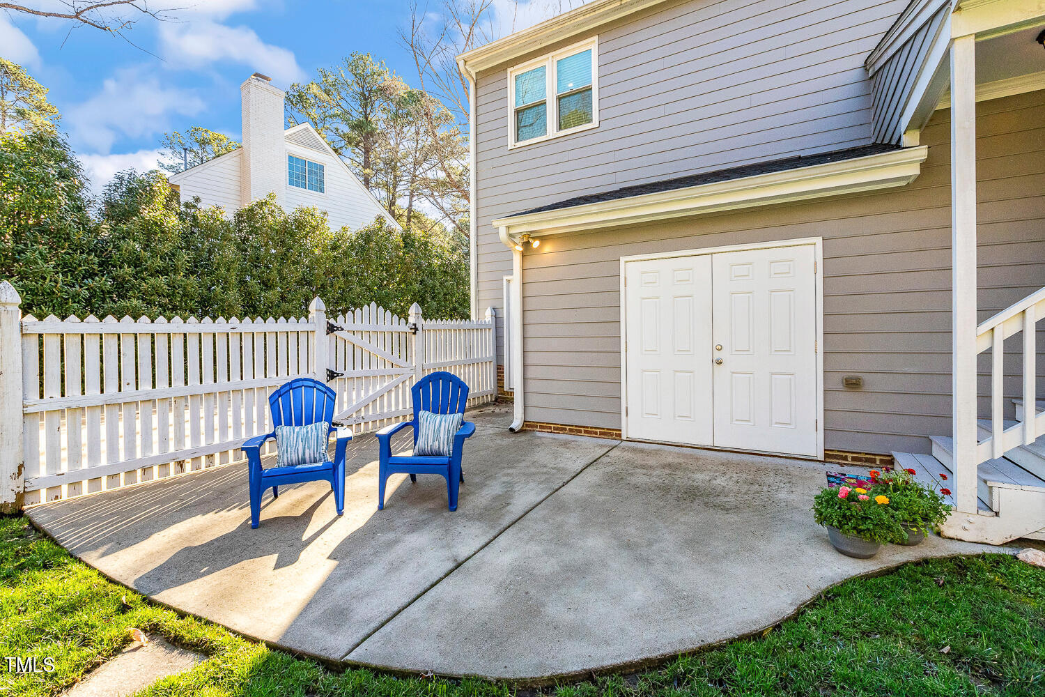 6320 Bayswater Trail Raleigh, NC 27612 - Photo 53 of 62 a view of a chair and table in the patio