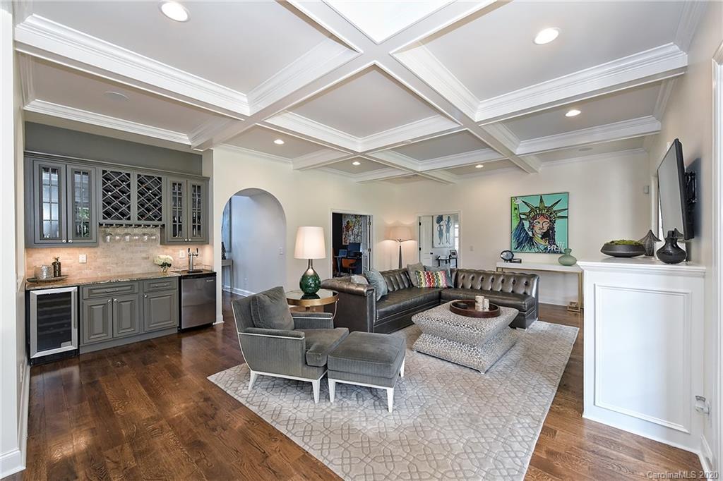 2439 Sharon Road Charlotte, NC 28211 - Photo 14 of 43