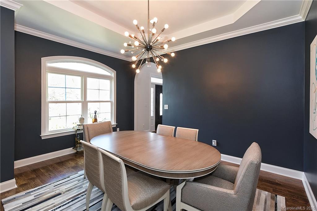 2439 Sharon Road Charlotte, NC 28211 - Photo 9 of 43
