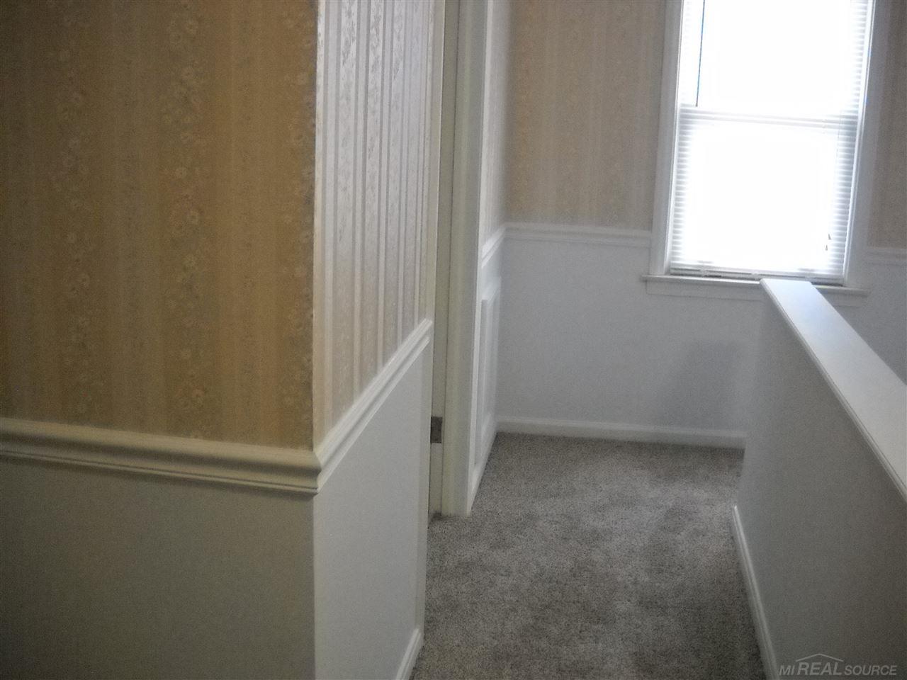 1200 Torrey Road Grosse Pointe, MI 48236 - Photo 33 of 59 31260937-35.JPG