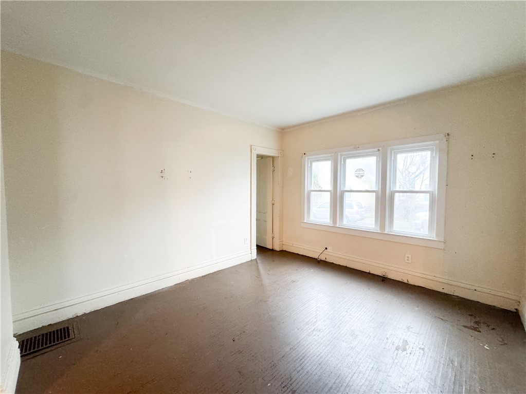 15 Dejonge Street Rochester, NY 14621 - Photo 11 of 43