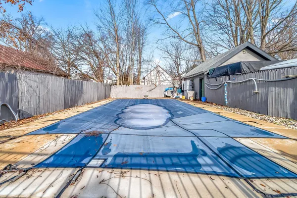 $189,900 | 67 East Pierce Street, Coldwater, MI 49036