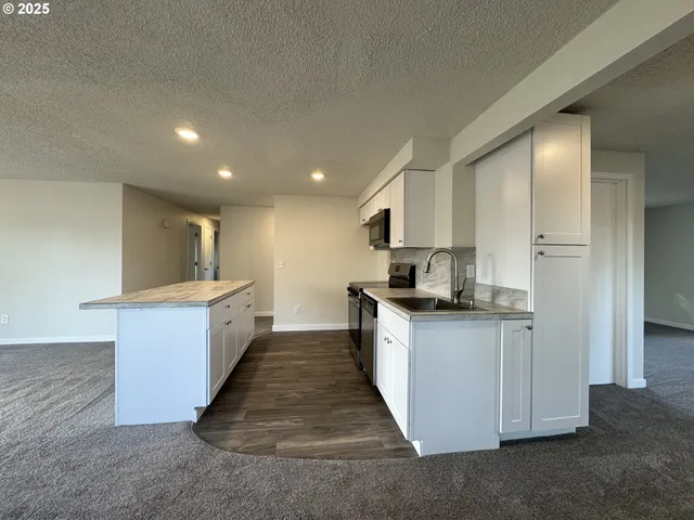 $374,900 | 3337 Pine Street, Longview, WA 98632