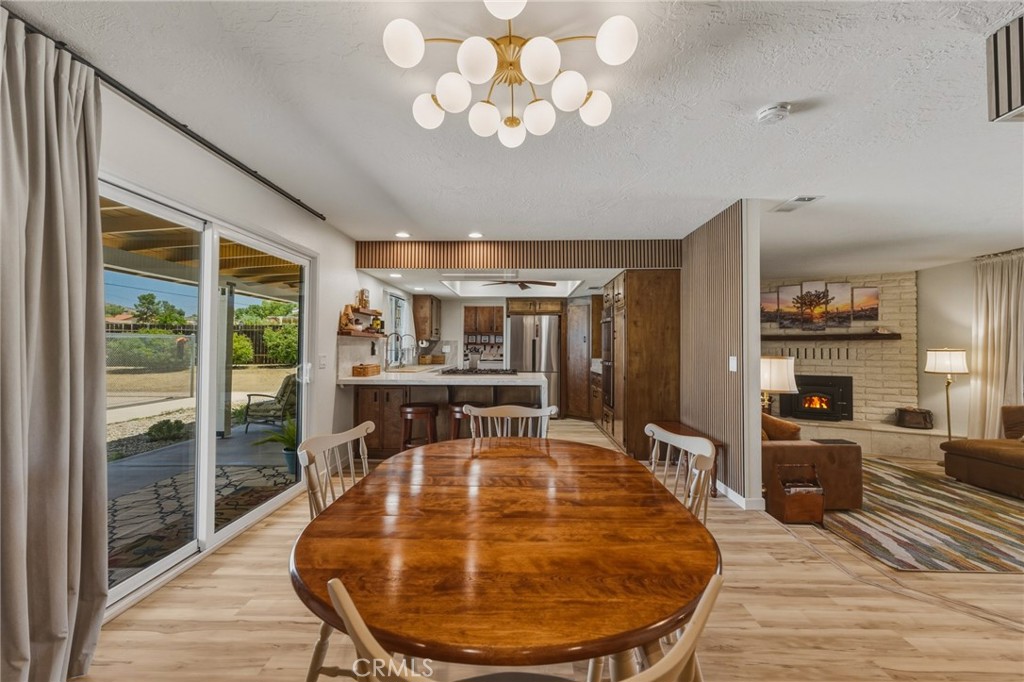16230 St Timothy Road Apple Valley, CA 92307 - Photo 16 of 51 Dining area