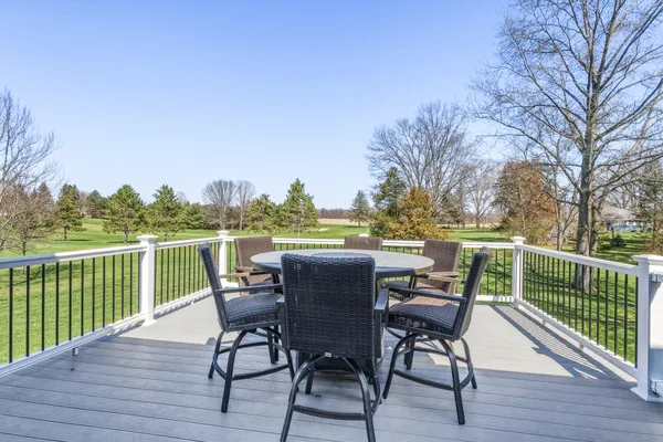 $799,900 | 52039 Kern Drive, Three Rivers, MI 49093