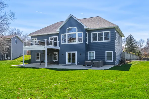 $794,900 | 52039 Kern Drive, Three Rivers, MI 49093