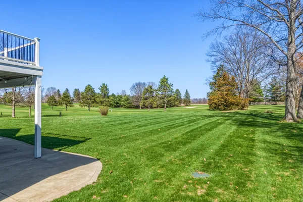 $799,900 | 52039 Kern Drive, Three Rivers, MI 49093