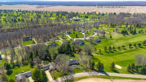 $799,900 | 52039 Kern Drive, Three Rivers, MI 49093