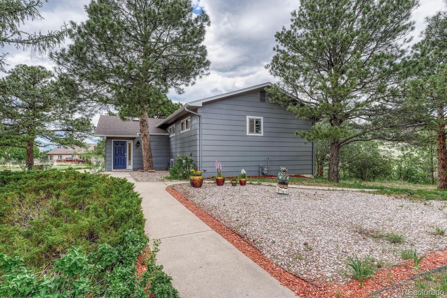 1070 Eagle Rock Road Colorado Springs, CO 80918 - Photo 3 of 40 Gallery Image 3
