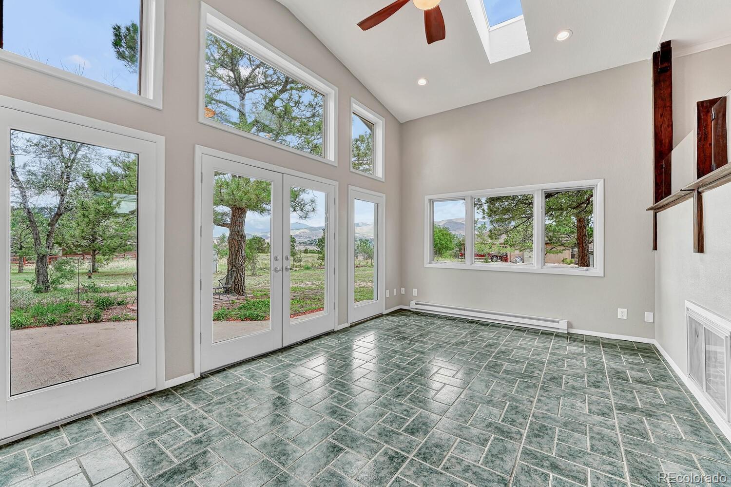 1070 Eagle Rock Road Colorado Springs, CO 80918 - Photo 6 of 40 Gallery Image 6