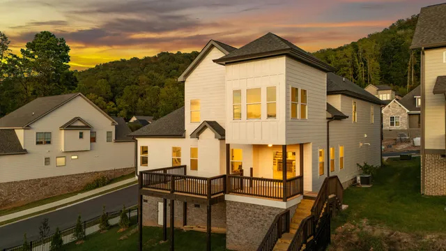 $735,000 | 9891 Trestle Circle, Ooltewah, TN 37363