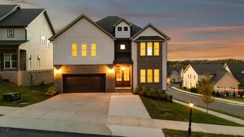 $750,000 | 9891 Trestle Circle, Ooltewah, TN 37363