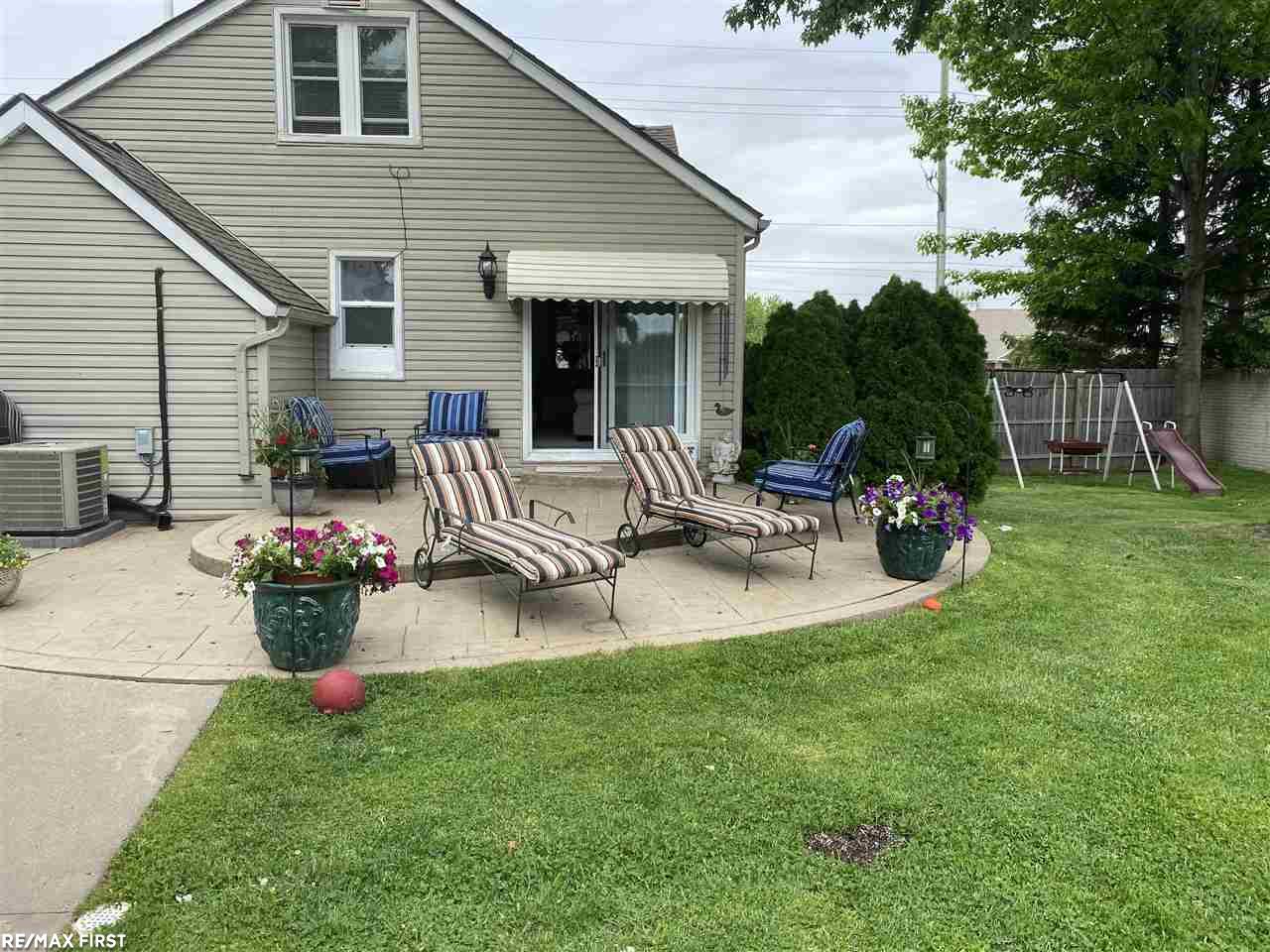 30056 Schoenherr Road Warren, MI 48088 - Photo 36 of 41