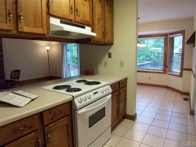 4312 Craddock Road Raleigh, NC 27613 - Photo 8 of 12