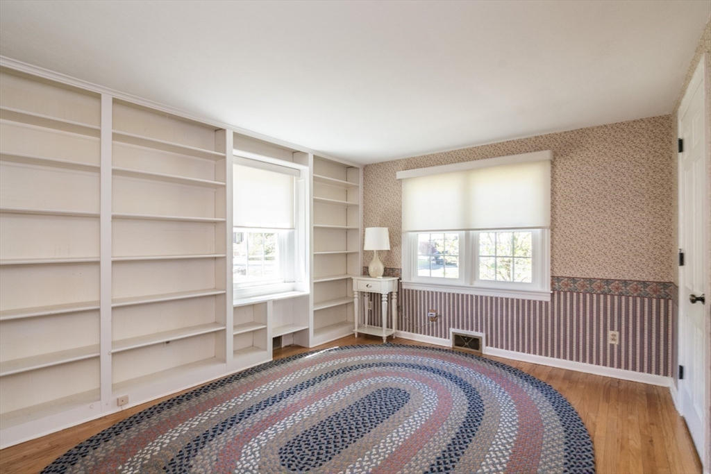 51 Edgewater Road Agawam, MA 01001 - Photo 26 of 40 Gallery Image 26