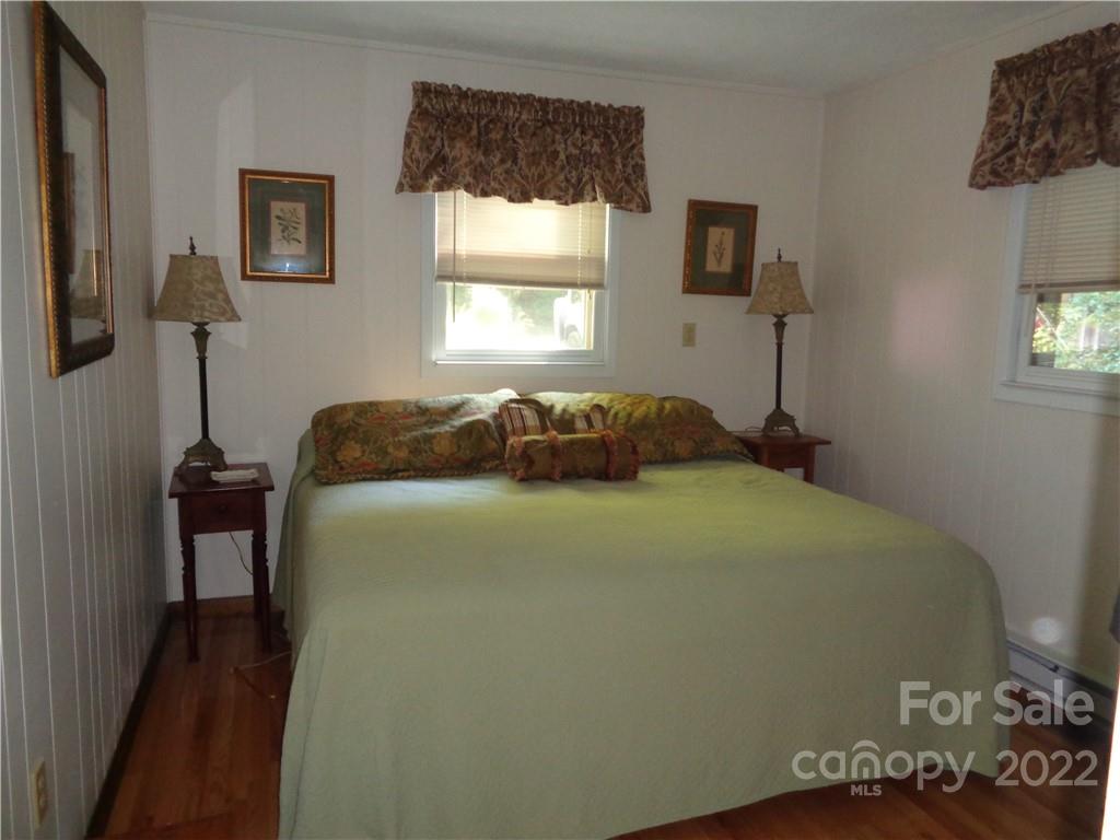 1316 Middle Ridge Road Sylva, NC 28779 - Photo 13 of 22 Gallery Image 13