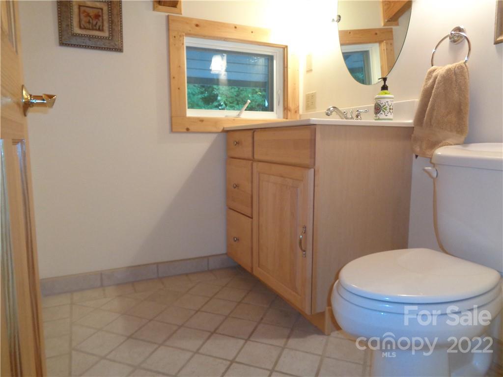 1316 Middle Ridge Road Sylva, NC 28779 - Photo 16 of 22 Gallery Image 16
