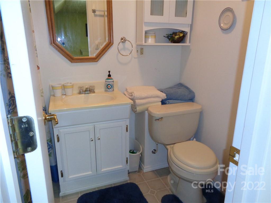 1316 Middle Ridge Road Sylva, NC 28779 - Photo 18 of 22 Gallery Image 18