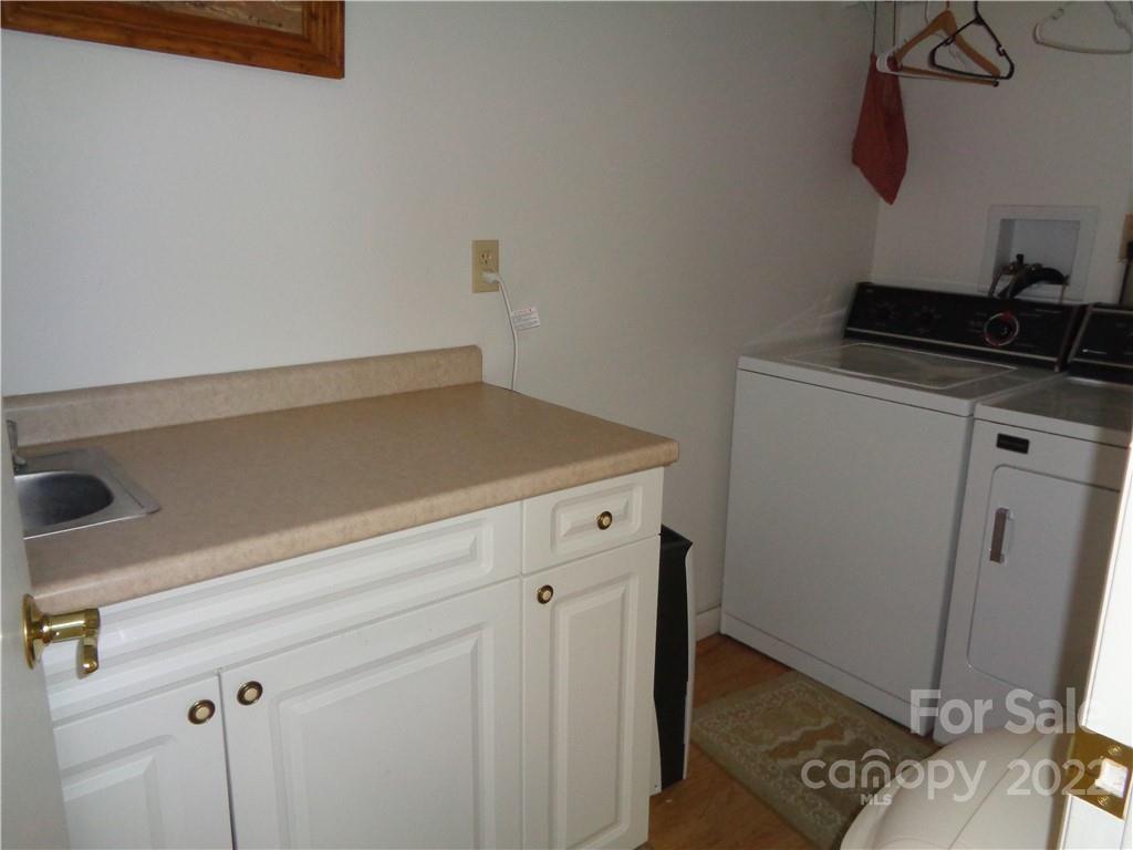 1316 Middle Ridge Road Sylva, NC 28779 - Photo 19 of 22 Gallery Image 19
