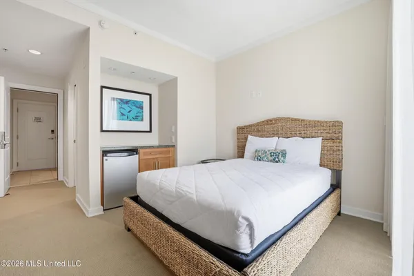 $455,000 | 2060 Beach Boulevard, Unit 204, Biloxi, MS 39531