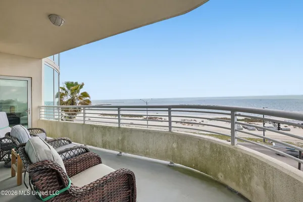 $455,000 | 2060 Beach Boulevard, Unit 204, Biloxi, MS 39531