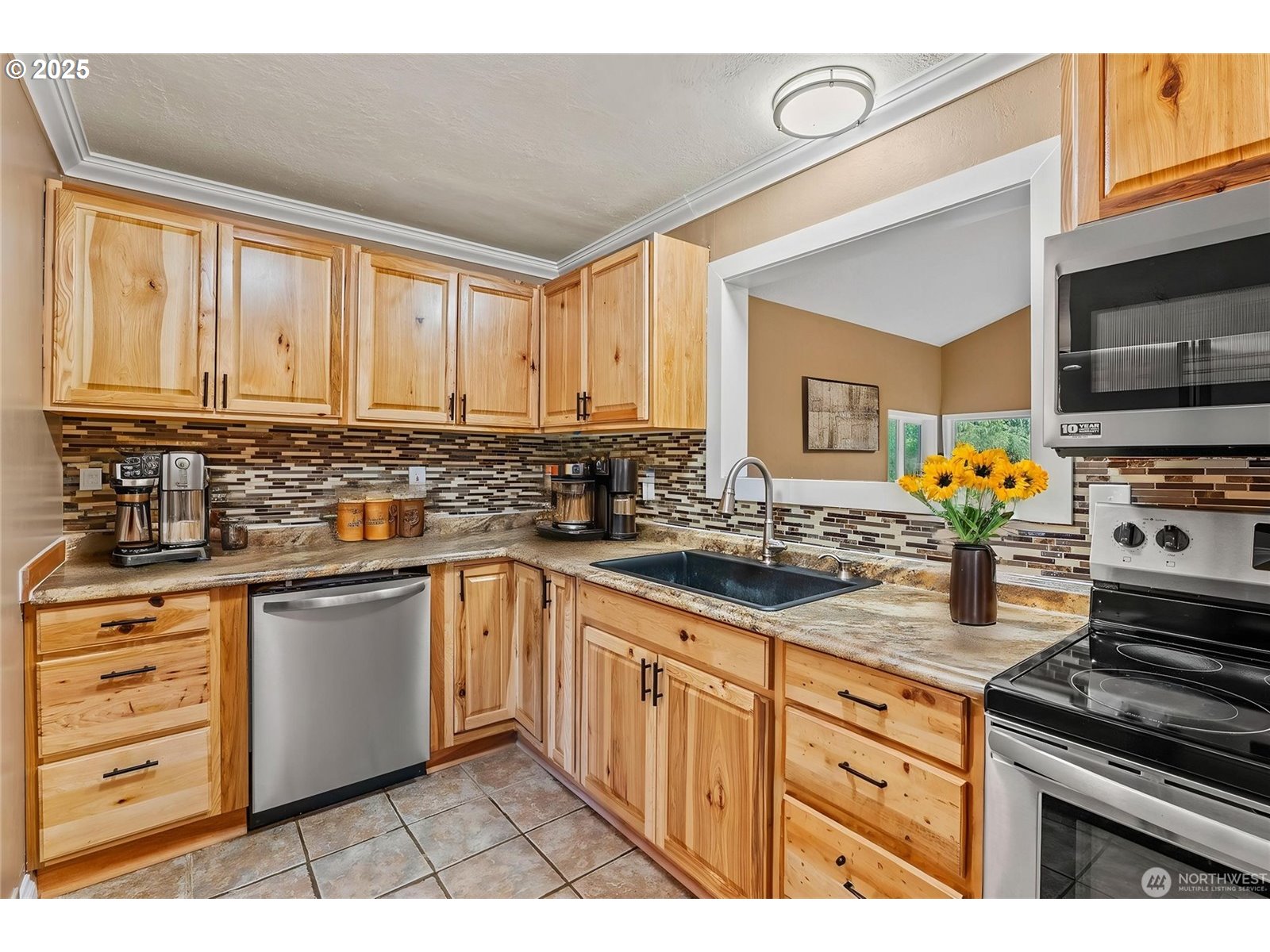 1440 Ostrander Road Kelso, WA 98626 - Photo 6 of 16 Gallery Image 6