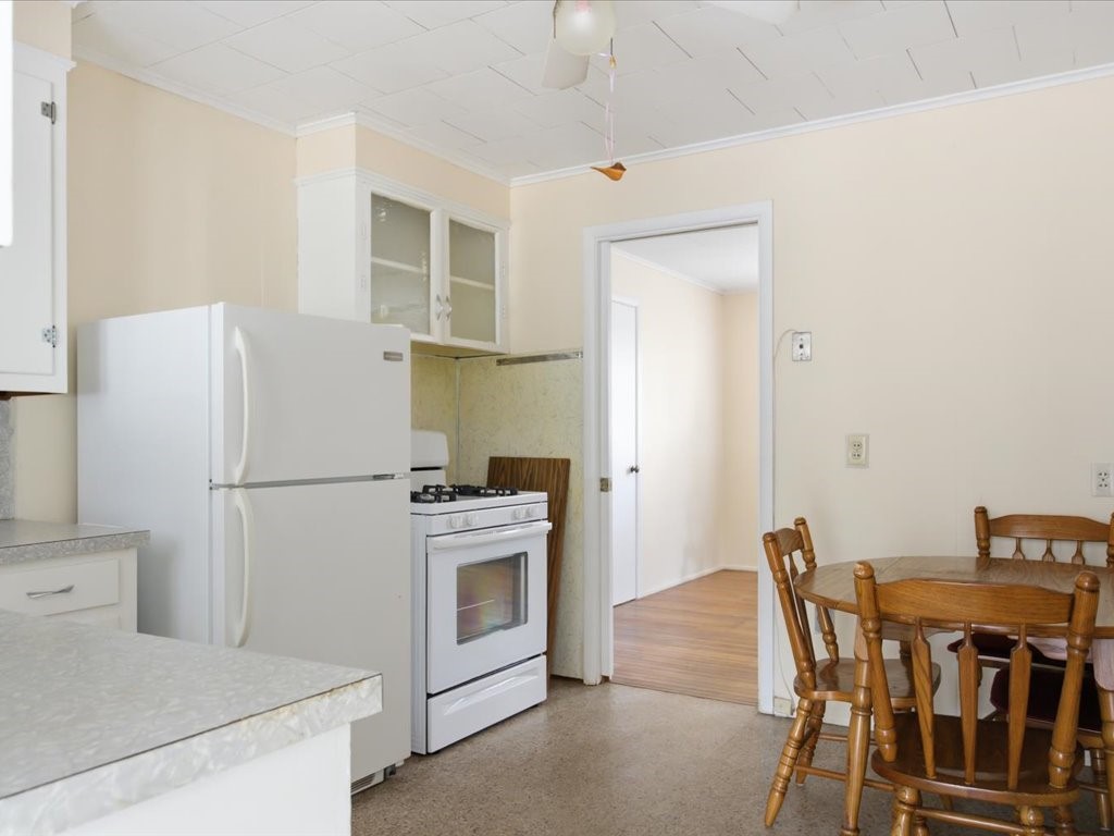 6 Wilder Avenue Westerly, RI 02891 - Photo 22 of 30