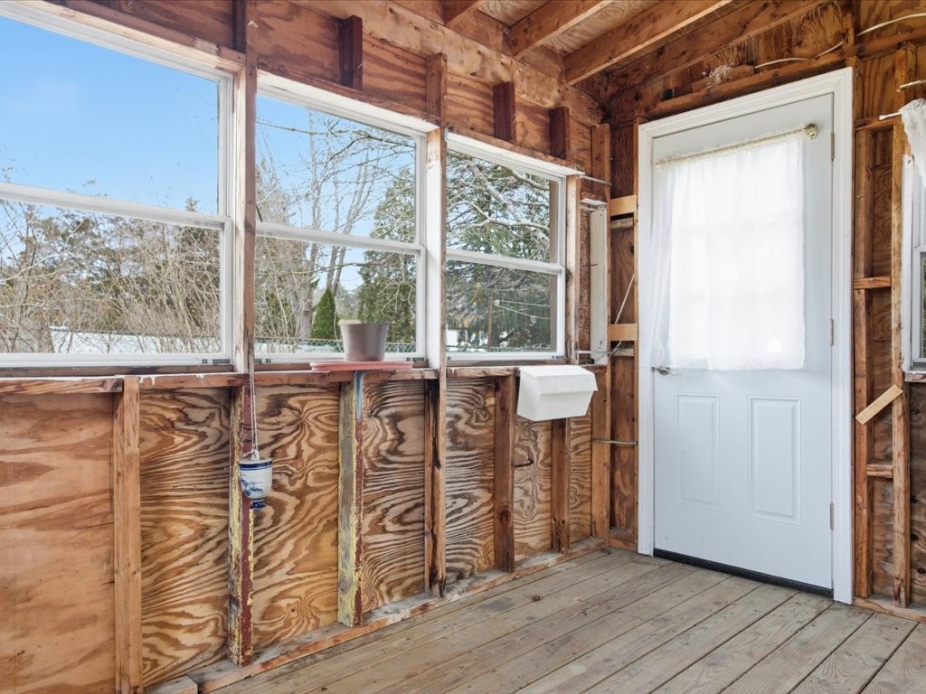 6 Wilder Avenue Westerly, RI 02891 - Photo 25 of 30