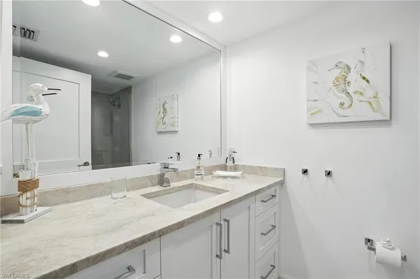 $30,000 | 9517 Gulf Shore Drive, Unit 401, Naples, FL 34108