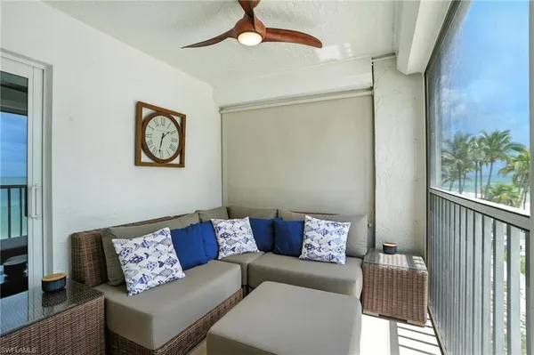 $30,000 | 9517 Gulf Shore Drive, Unit 401, Naples, FL 34108