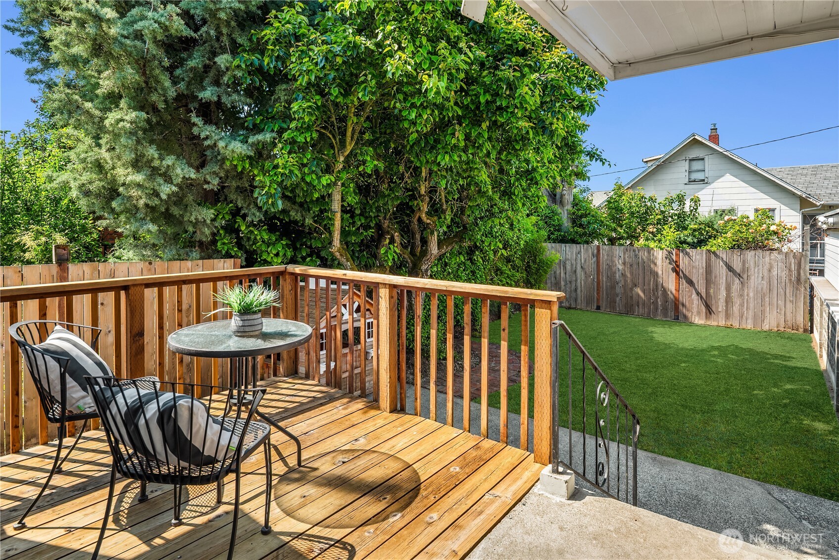 1210 South McClellan Street Seattle, WA 98144 - Photo 21 of 32 Gallery Image 21