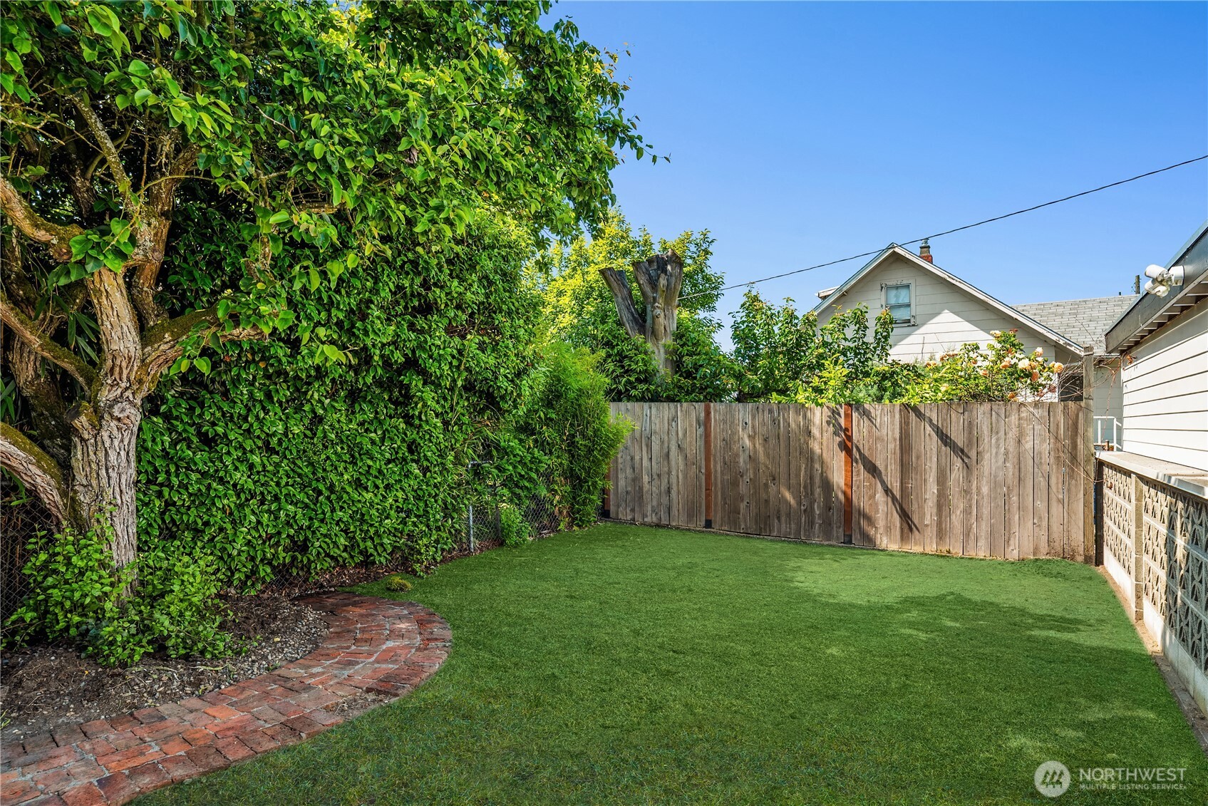 1210 South McClellan Street Seattle, WA 98144 - Photo 25 of 32 Gallery Image 25